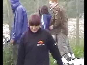 Adolescente de enorm ...